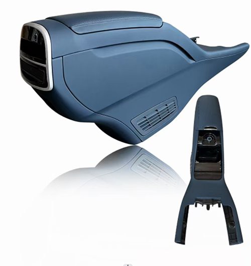 Front armrest included in kit