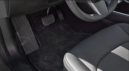 Before Tesla Model 3 Model Y TPE mats are installed