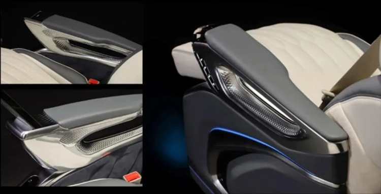 Crystal Throne 4.0 seat with voice control and hollow armrest design
