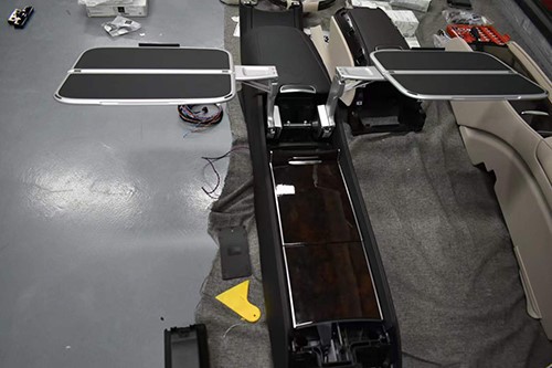 product-500-333 Mercedes-Benz S-Class W223 Rear Luxury Central Armrest with 2 Folding Tables