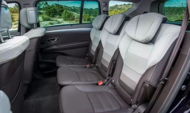 MPV SEAT LUXURY