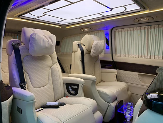 Mercedes-Benz V250 auto interjööri kohandamine