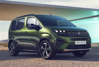 Väljalaskmiseks on saadaval kaks Peugeot E-Rifteri ametliku kaardi versiooni.