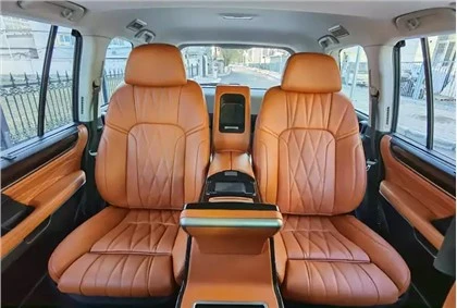 Luksuslik Vip-iste maasturile Landcruiserile ja LX570-le
