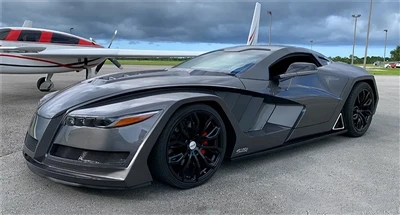 Kõige uuenduslikum superauto Vetter Slash