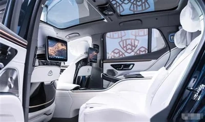Mercedes-Benz: Maybach EQS maastur on turule tulnud!